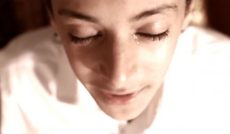 עוזיה צדוק - כוכב מאיר - שיר לכבוד מרן - 