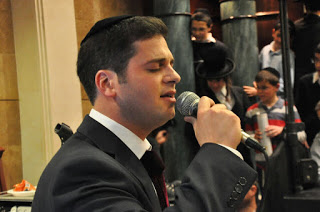 אבי מילר - מחרוזת ושמחת סינגל -