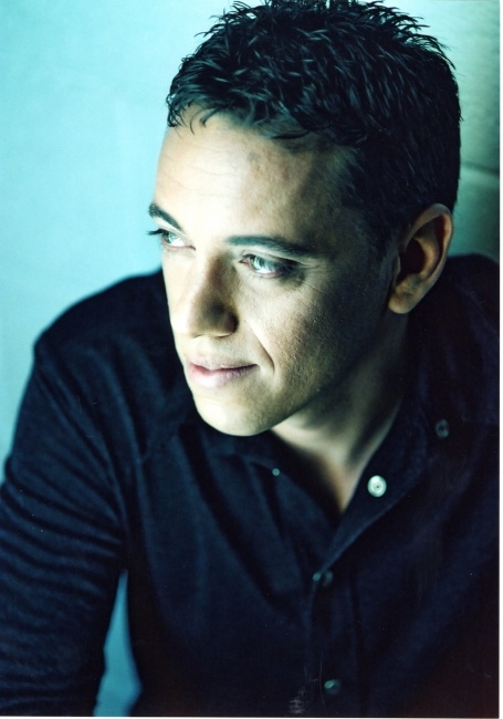 חגיגות ה-20: אבי פרץ בסינגל קיץ אמיתי  2012 - 