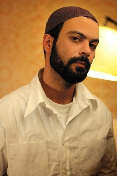 עמיר בניון   סינגל עכשיו התור לאהבה   - 