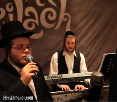 ואפילו בהסתרה השיר עפ ר' נחמן מברסלב שסוחף את עולם התורה והפעם לוי פאלקאוויטש - 