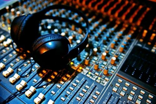 ספיישל ענקי של מיטב המוזיקה האלקטרונית החדישה ביותר לכבוד יום העצמאות - 