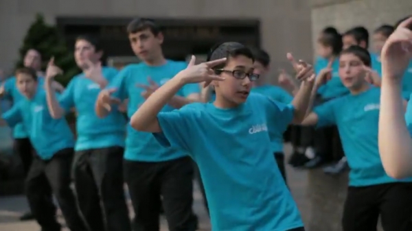 קליפ חדש: ''ילדי האומץ'' עם הניו יורק בויס -