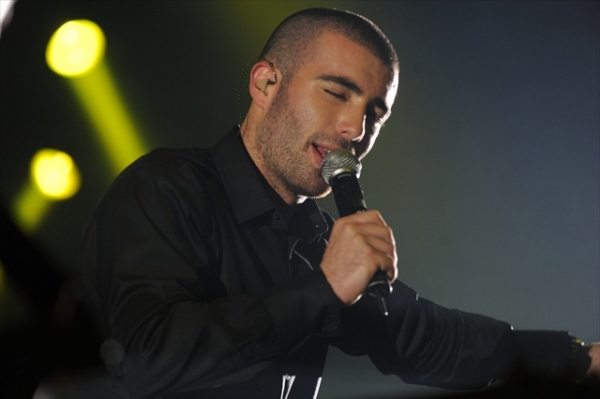 עומר אדם - ההופעה בהאנגר 11 - 