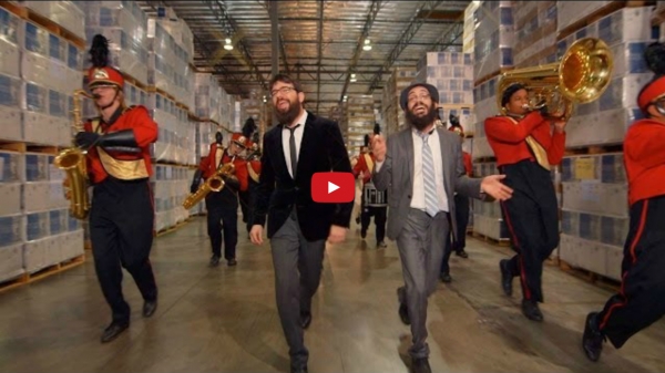 האחים מרקוס בקליפ פורימי מרהיב - הולה - 