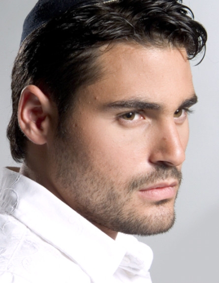 גד אלבז  רק כאן סינגל2013 - 