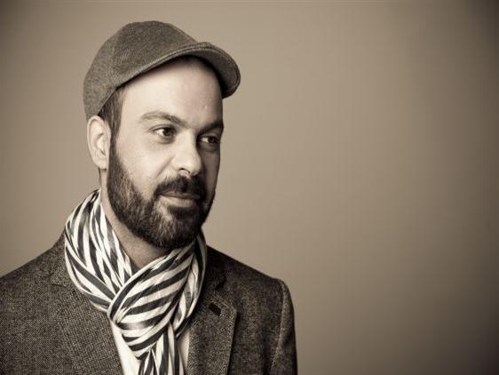 עמיר בניון - עץ על מים  - 