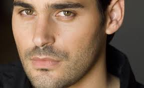 גד אלבזעקבות בחול -