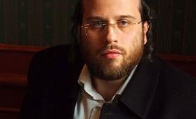 ס. דודי קאליש -"החצר" - 