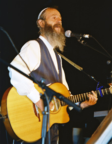 חיים דוד סרצ'יק - הופעה חיה -קרליבך - 