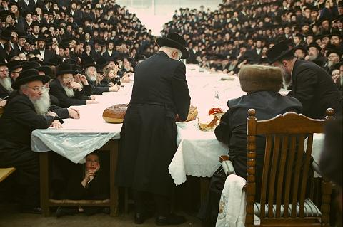 אוסף ניגוני הטישים הגדול של דוסינט - 