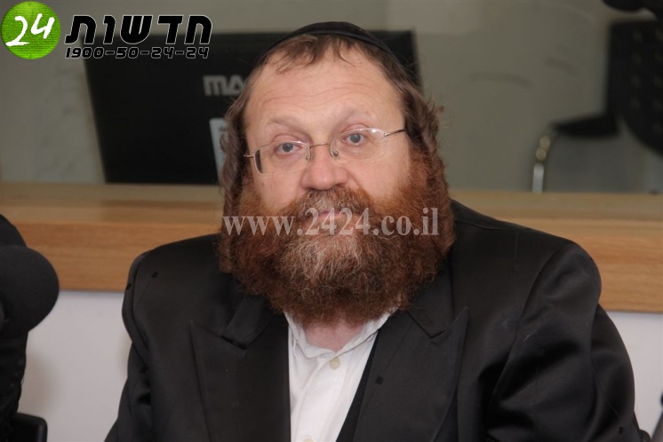 אשר ברדא - וכולם מקבלים עליהם - 