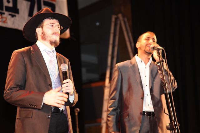 איציק אשל & מנדי ג'רופי בדואט 'נשבע ה' לדוד' - 