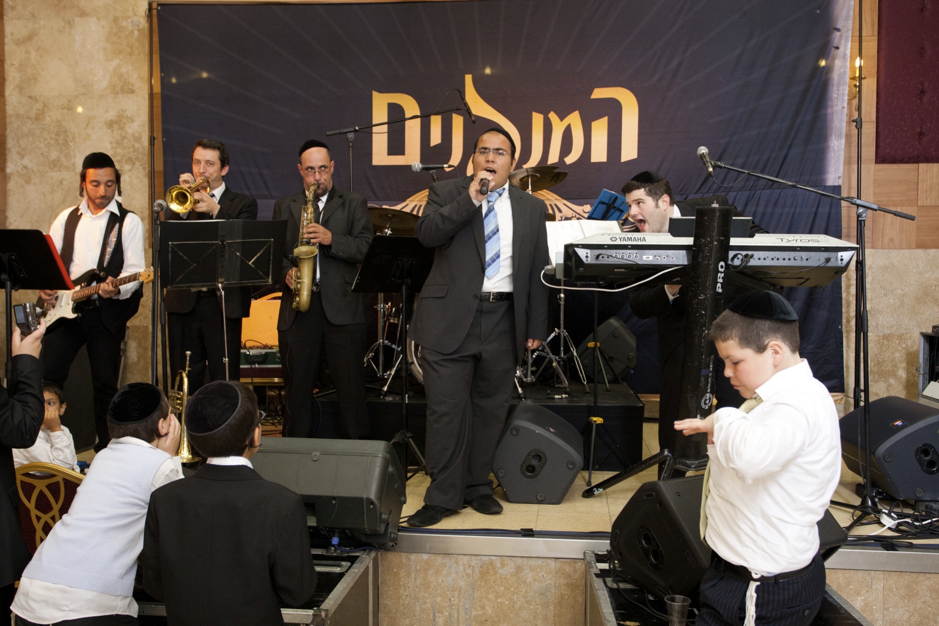 בריו חקשור - עוד ישמע (סינגל חדש) - 