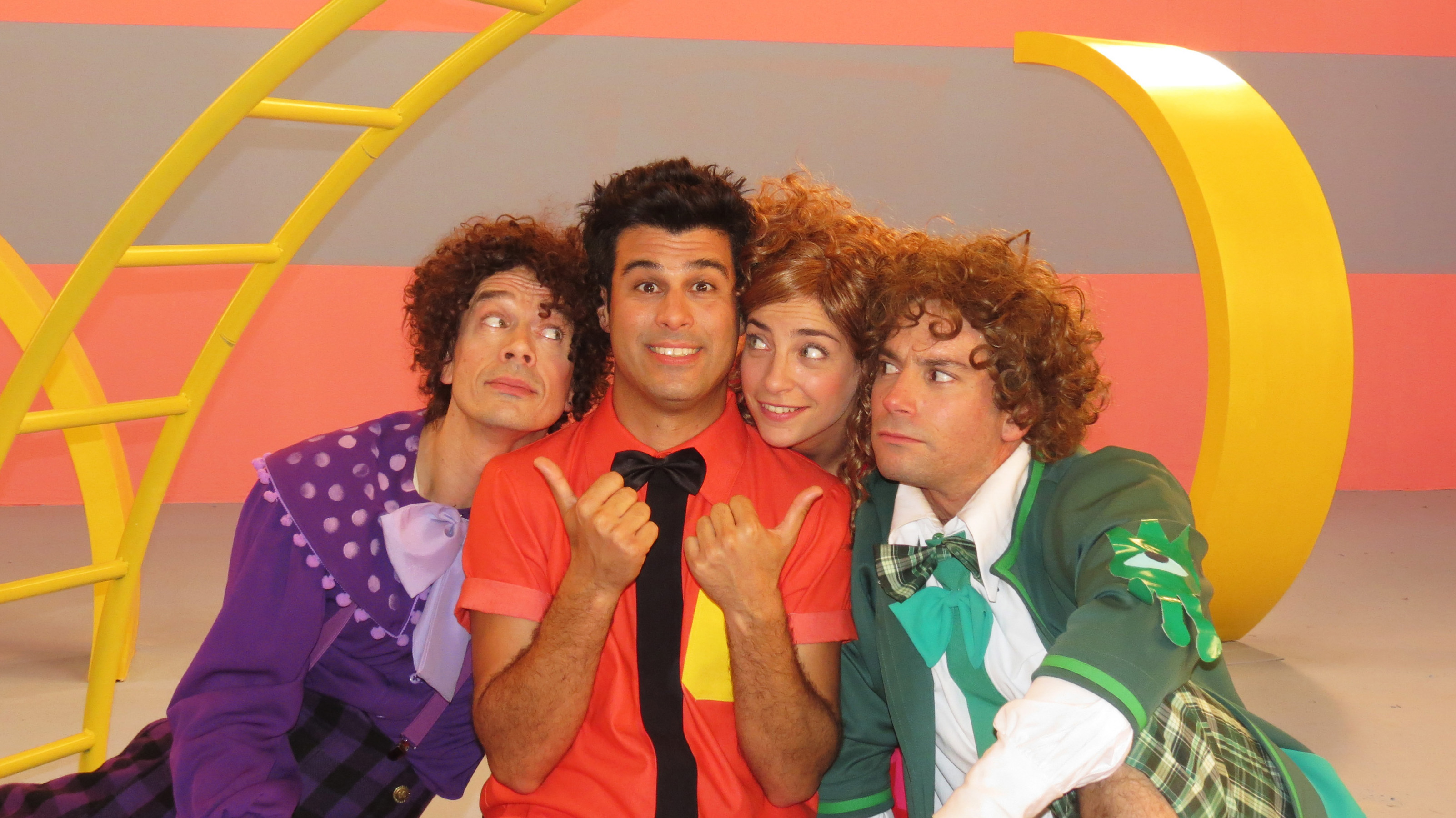 טל והתלתלים - עונה 1, פרק 1 - 